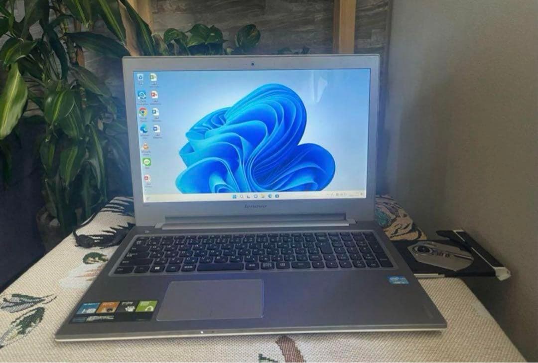 初心者✨人気✨レノボ　すぐ使える✨Core i3✨Windows11✨ノートパソ