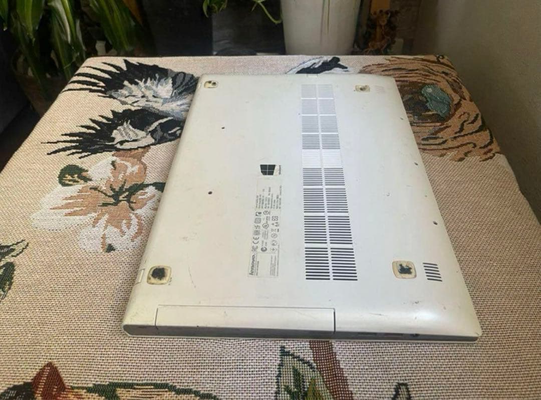 初心者✨人気✨レノボ　すぐ使える✨Core i3✨Windows11✨ノートパソ