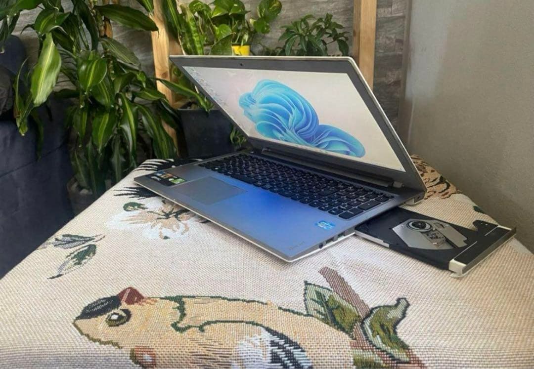 初心者✨人気✨レノボ　すぐ使える✨Core i3✨Windows11✨ノートパソ