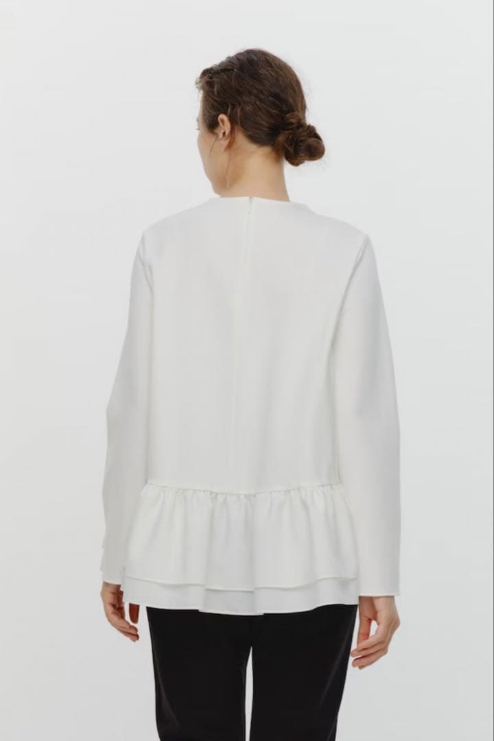 yori⭐︎美品 ぬくぬく ヘムダブル ティアードブラウス36 ブラック2025年