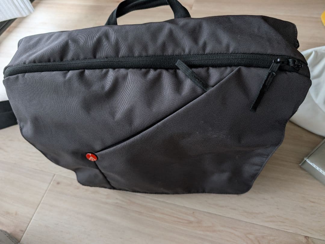 即発送★PENTAX K-70 300W ズーム RE キット（ ブラック）