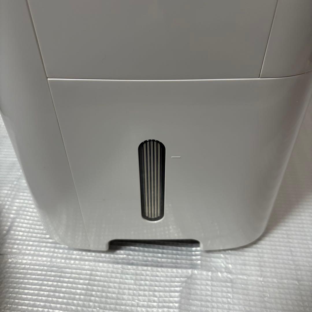 シャープ　空気清浄除湿機　CV-EF120-W