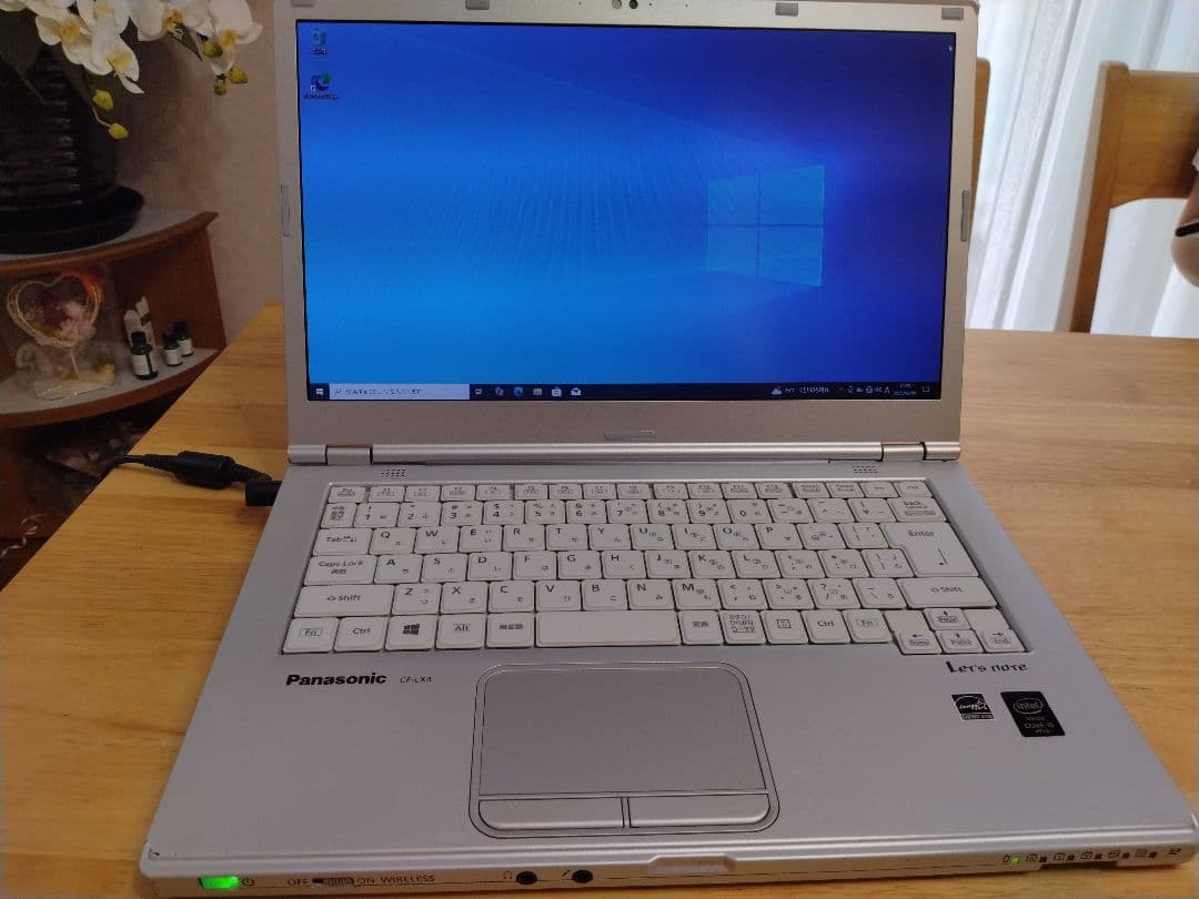 人気☆Let’s note LX4 i5-5300　SSD250 メモリ８GB