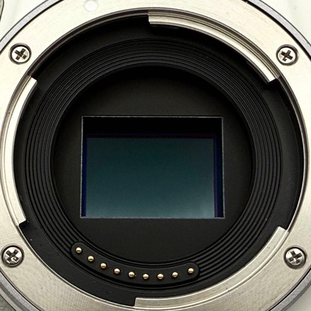 Canon EOS Kiss M2 ホワイト レンズセット