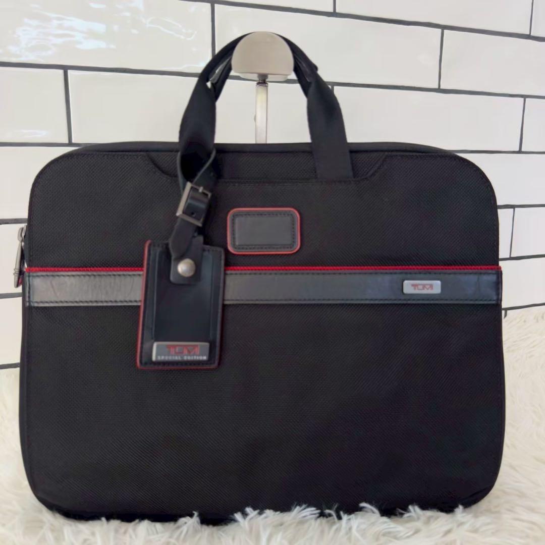 レア✨TUMI × JAL コラボ　PCバッグ　ネームタグ付　機内限定販売品