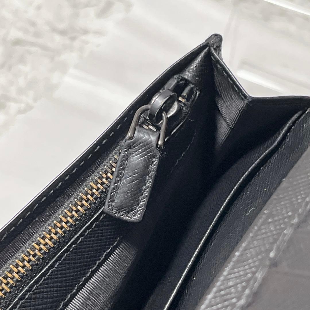 良品✨プラダ 長財布 三角ロゴ 近年モデル サフィアーノレザー ブラック　黒