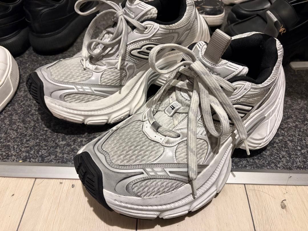 balenciaga 10xl 43サイズ