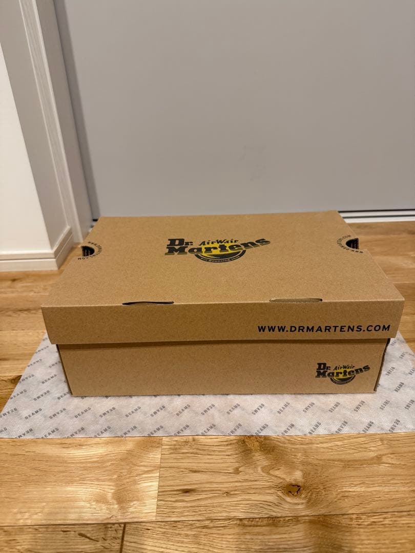 【新品】Dr.マーチン1460 8ホールレザーレースアップブーツ/チェリーレッド