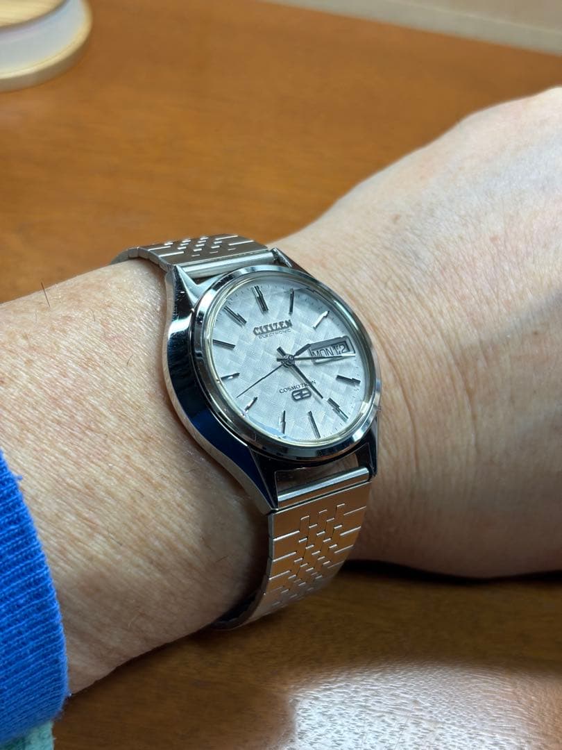シチズン コスモトロン 電磁テンプ式腕時計　超美品