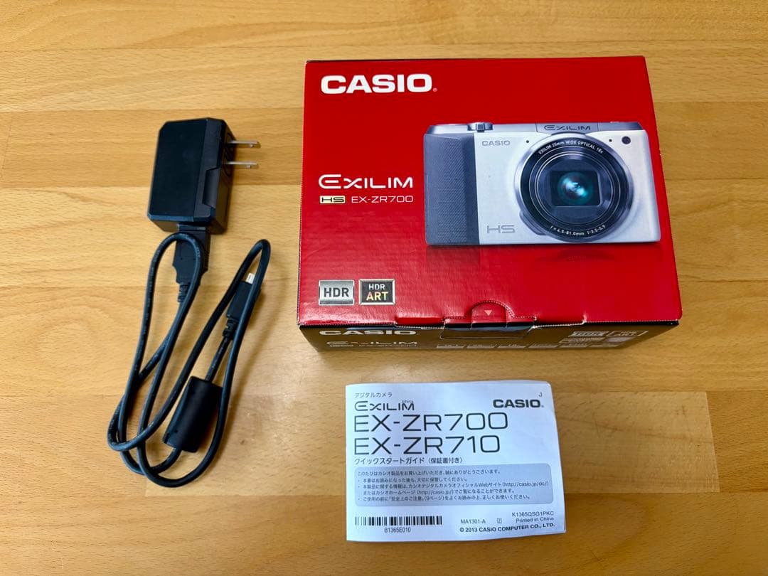 CASIO EXILIM EX-ZR700 ピンク　カメラポーチ付き