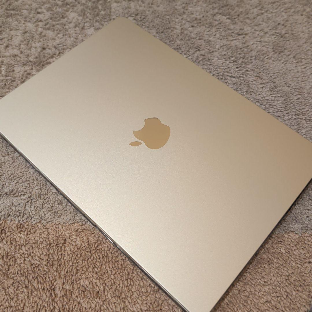 MacBook Air M2 スターライト 13.6インチ 8GB 256GB