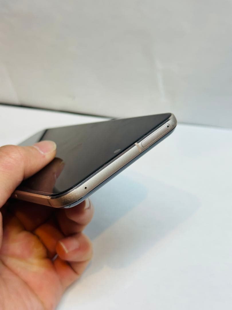 LG V60 ThinQ 5G L-51A 75878スマートフォンSIMフリー