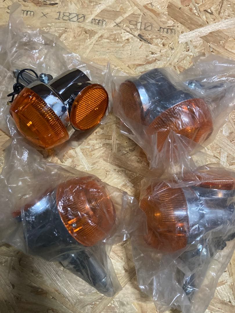 GT380純正タイプ　ウィンカー4個セット