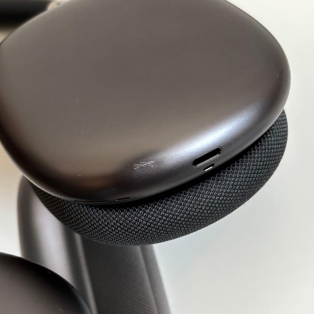 AirPods Max スペースグレー　Lightning ライトニング