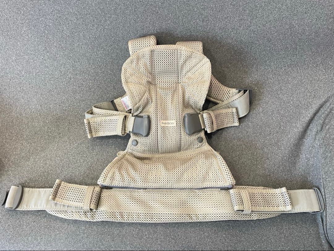 ベビービョルン 抱っこ紐 ワンカイエアー ONE KAI Air