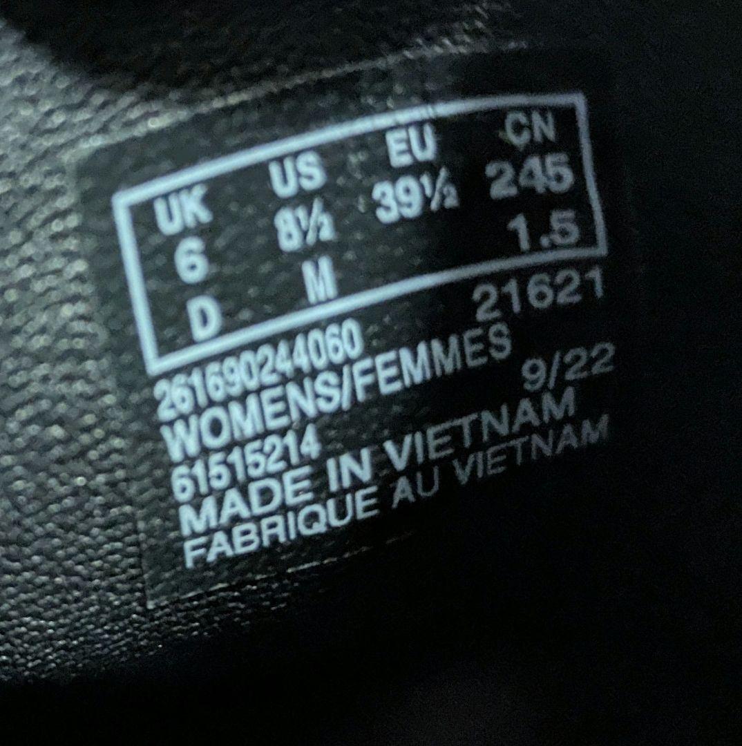 クラークス レディース ワラビー ゴアテックス ブラックスエード 25cm