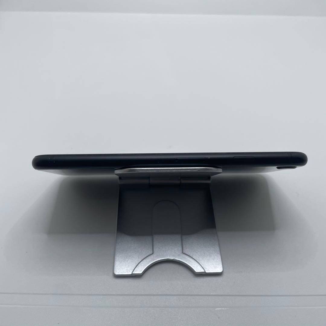 【格安美品】iPhone SE2 64GB simフリー本体 319