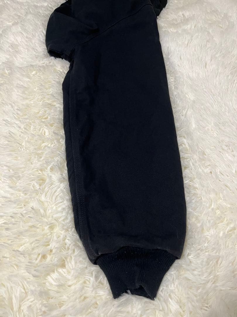 [美品] ゴールデンサイズ　カーハート　アクティブジャケット　ブラック　USA製