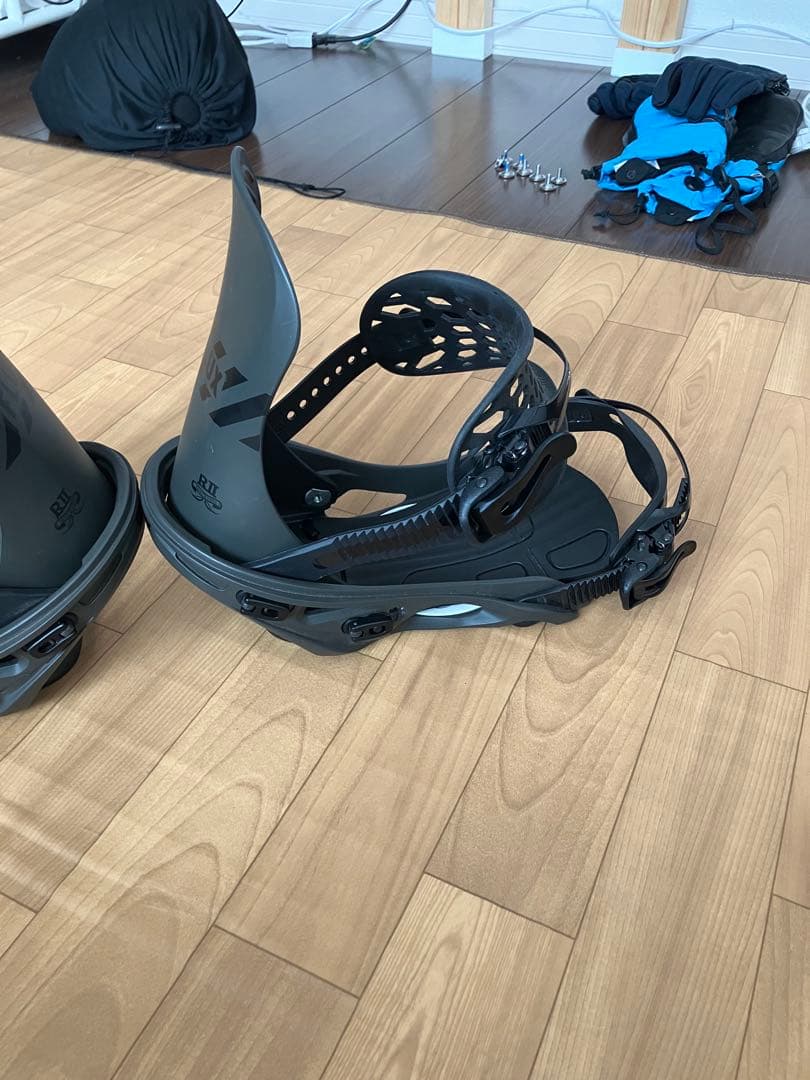 FLUX R2ビンディング ブラック