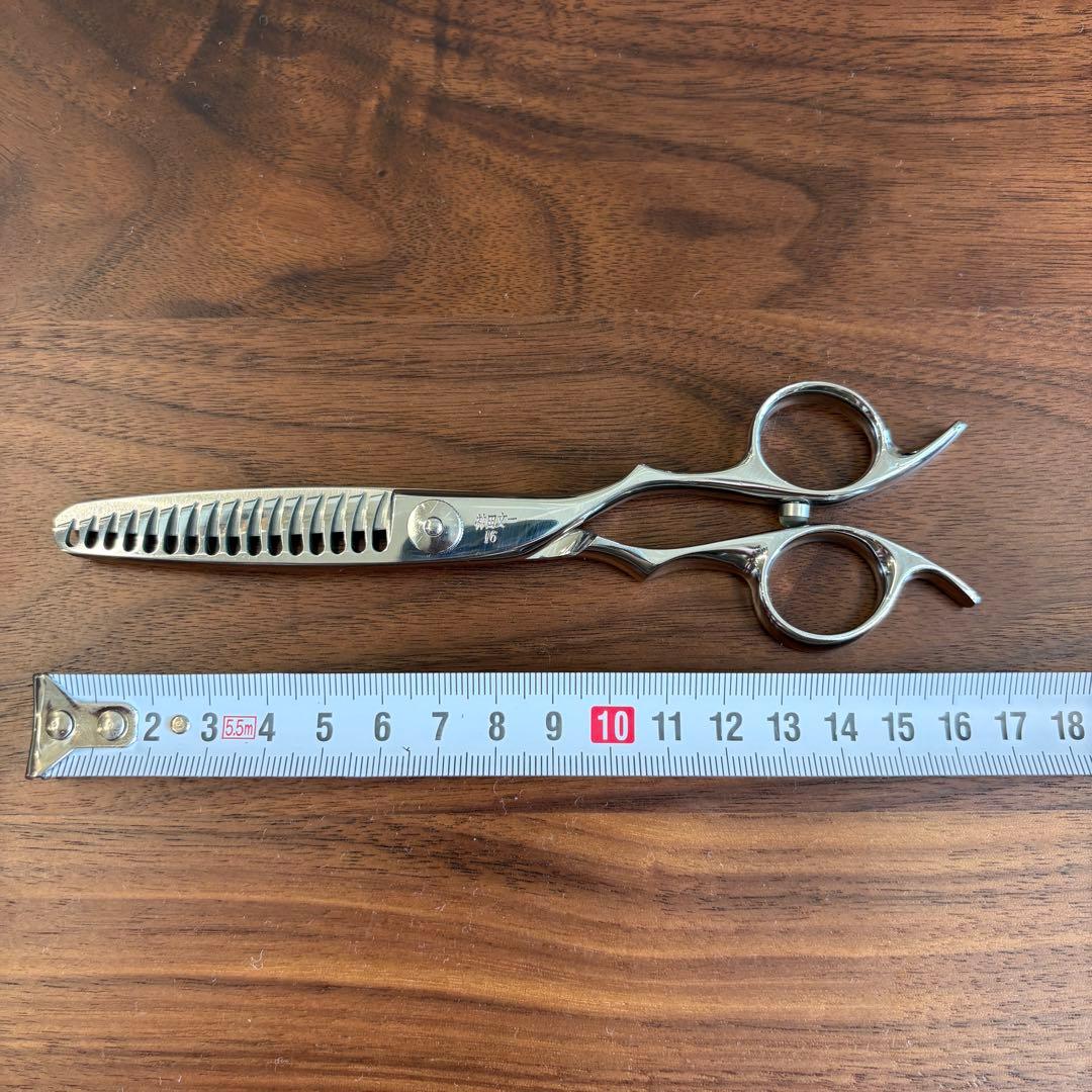 神田文一　sin 梳き鋏　セニングシザー　中古　美容師/理容師