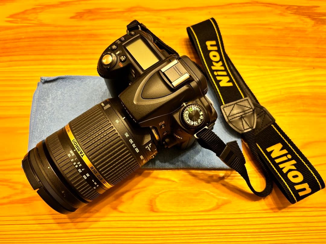 美品　Nikon D90+タムロンレンズ　一眼レフカメラセット