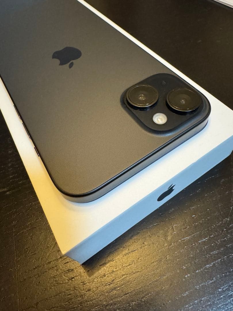 超美品 傷なしiPhone15 plus ブラック 本体