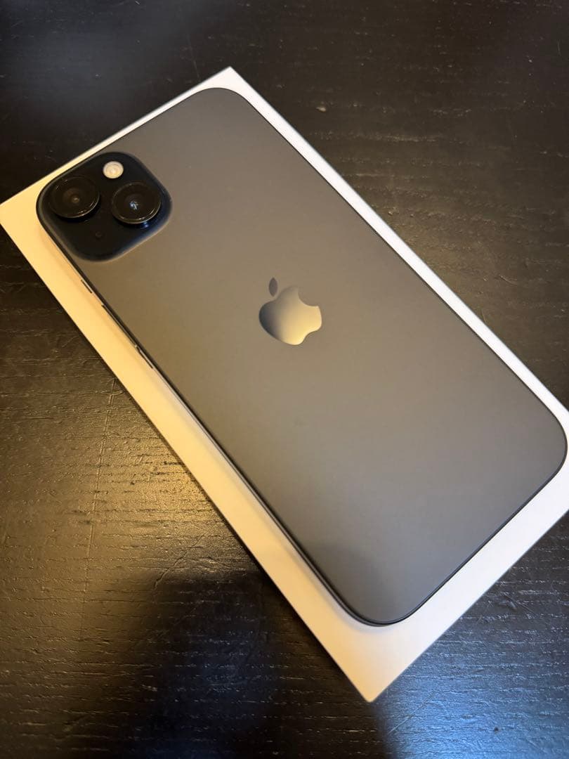 超美品 傷なしiPhone15 plus ブラック 本体