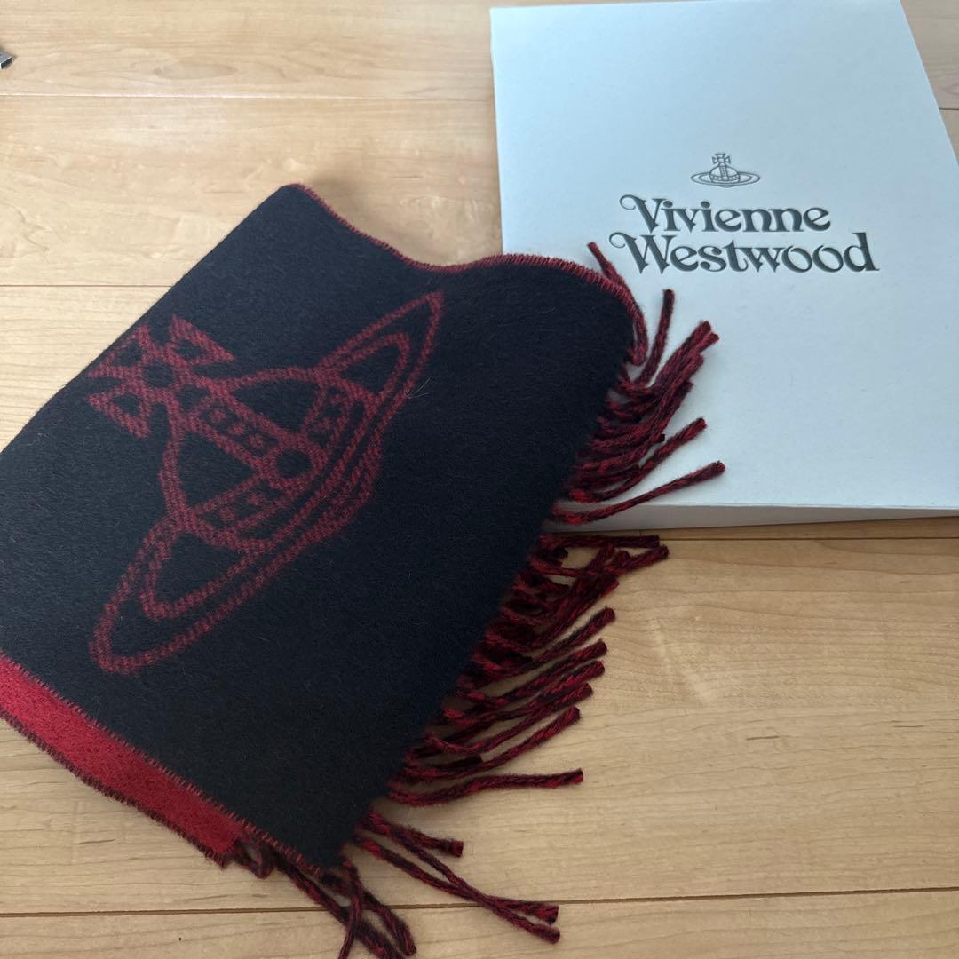 Vivienne Westwood マフラー