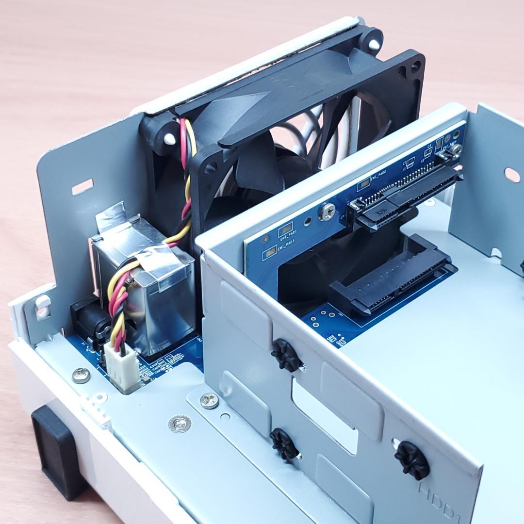 も*じ様 Synology DiskStation DS220j