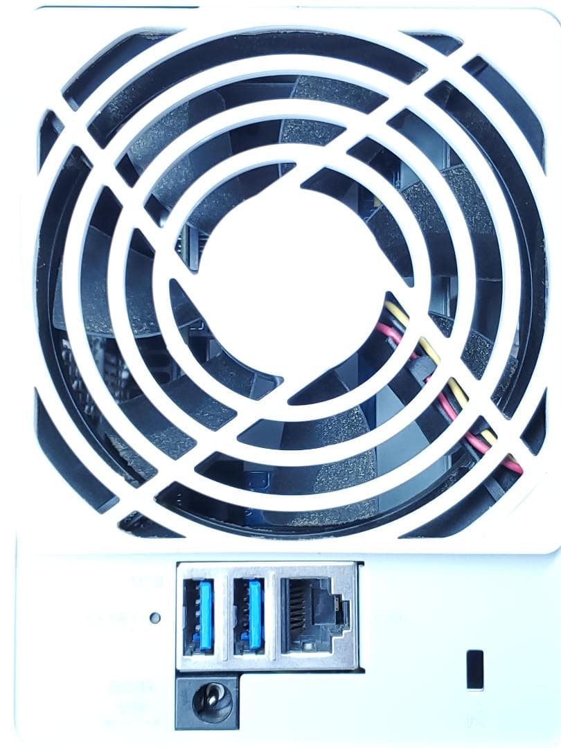 も*じ様 Synology DiskStation DS220j