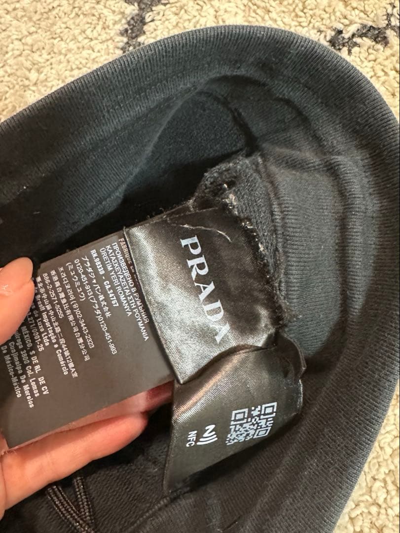 PRADA メンズ セットアップ