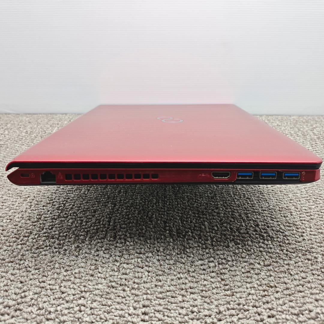 鮮やかレッドのWindows11✨i7&SSDリカバリ済　富士通ノートパソコン