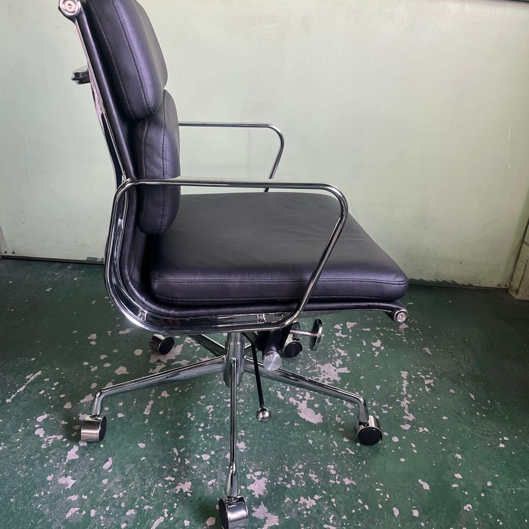 7*7様 イームズ アルミナム マネジメントチェア ソフトパッド 椅子 リプロダ
