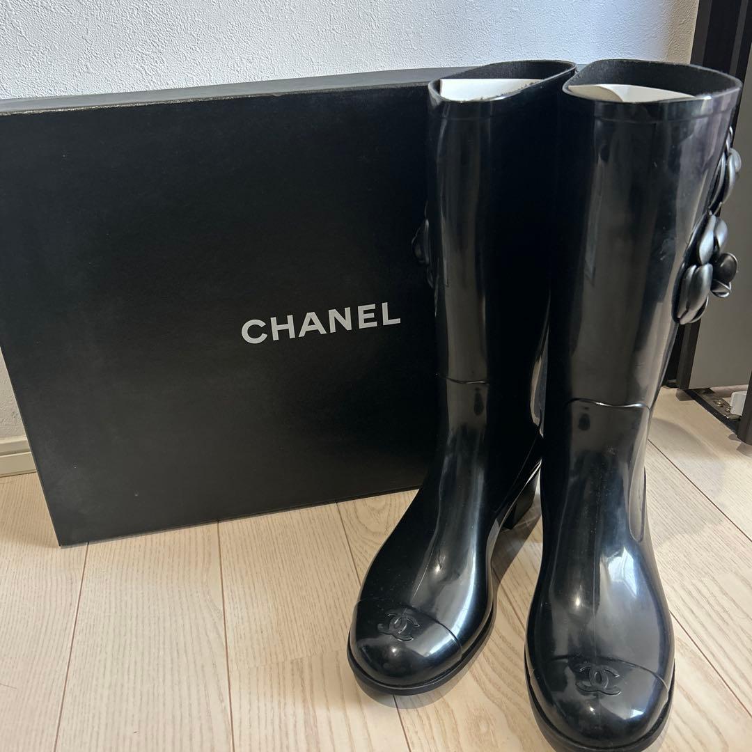 CHANEL ブラック レインブーツ