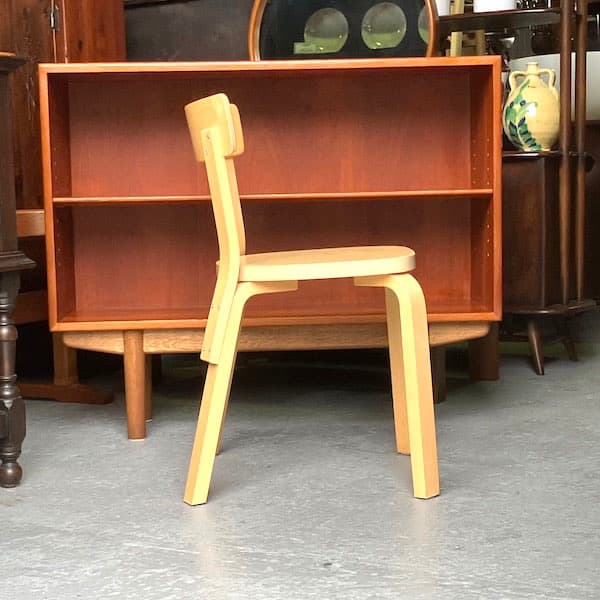 artek　アルテック　チェア69　フィンランド　アルヴァ・アアルト