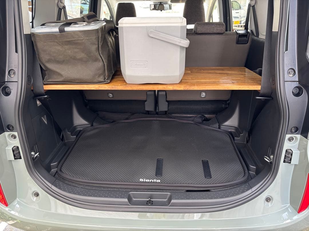 新型シエンタ10系専用 ラゲッジボード ワトコオイル&ウレタンニスコーティング