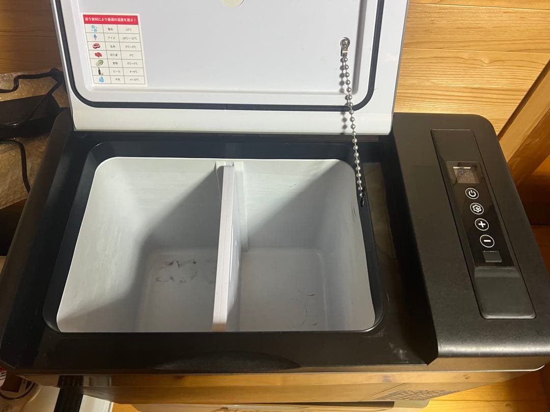 THE ONE ポータブル冷蔵庫 30L DC/AC対応