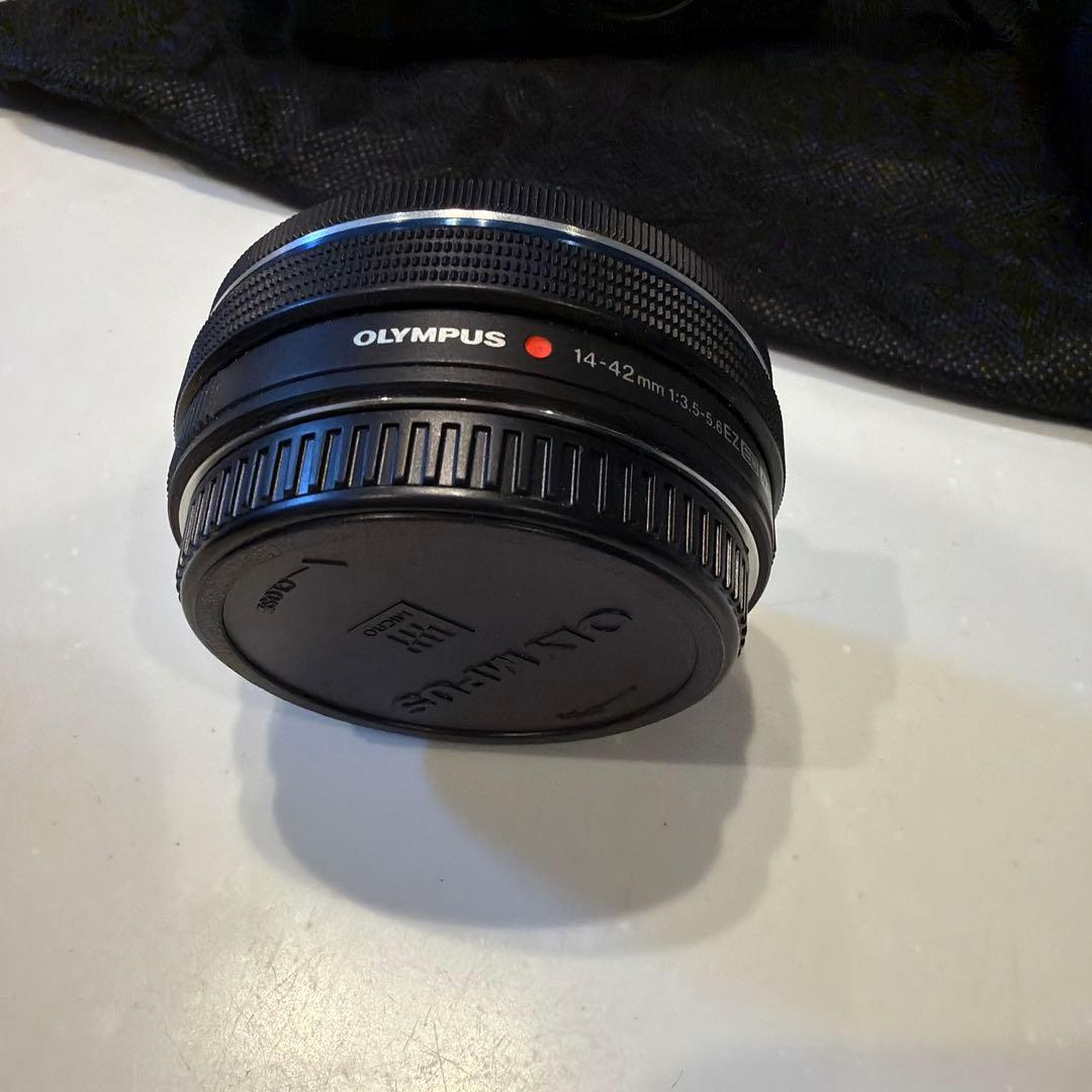 大幅値下げ！！【美品】OLYMPUS OM-D Mark2 ミラーレス一眼カメラ