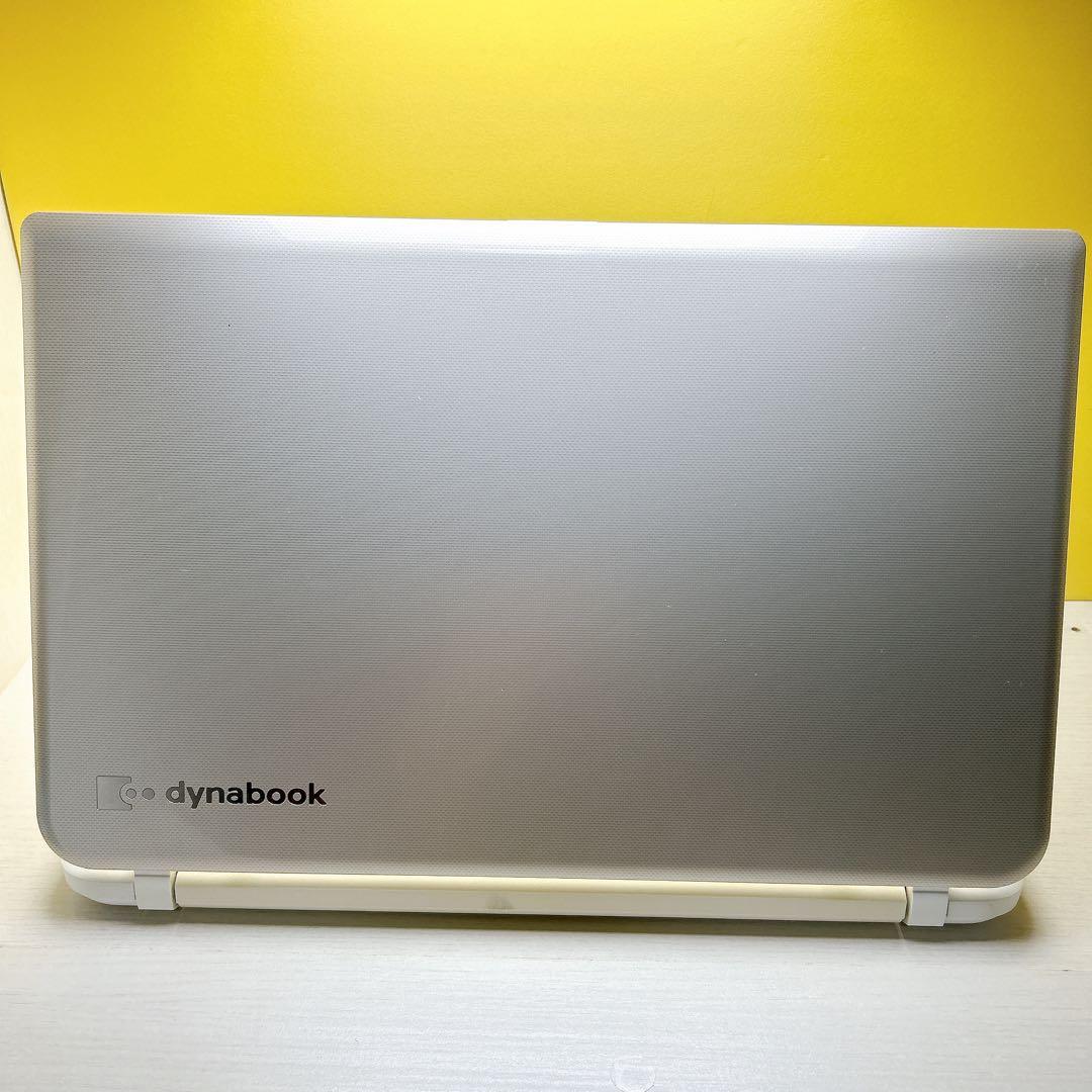 dynabook ノートPC☆win11☆SSD☆メモリ4G☆カメラ付☆ゴールド