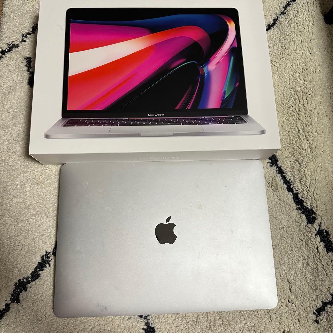 MacBook Pro 13inch 2020年モデル　256GB SSD