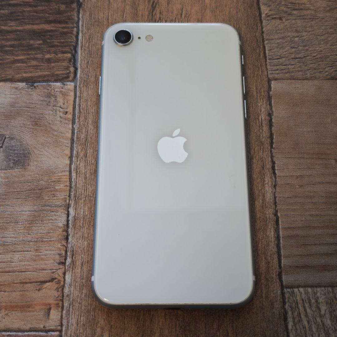 tomato iPhone SE2ホワイト 64GB初期化済 a2275