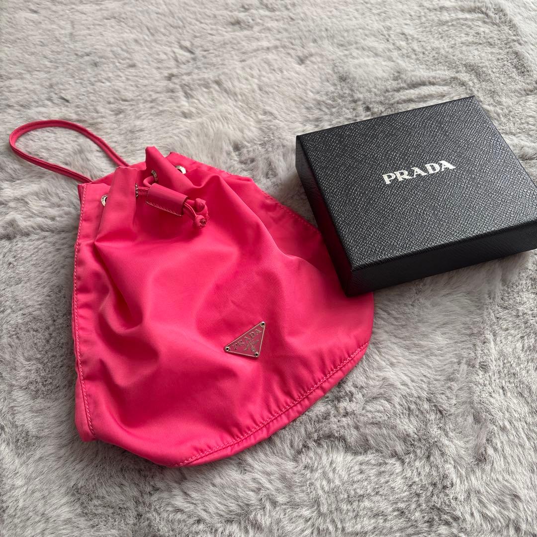 し*け様 本日限定オークション✨PRADA ナイロン 巾着 ピンク 正規品 ミニ