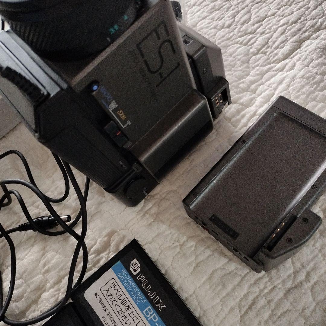 まとめ売り　ステルビデオカメラ1台　デジカメ2台　チェキ1台　カメラ2台　計6台