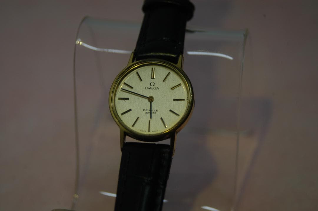 ♪【美品】OMEGA■レディース腕時計■Deville■QZ■1083 ♪