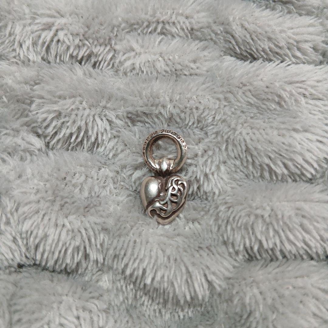 y*u様 クロムハーツハートチャーム