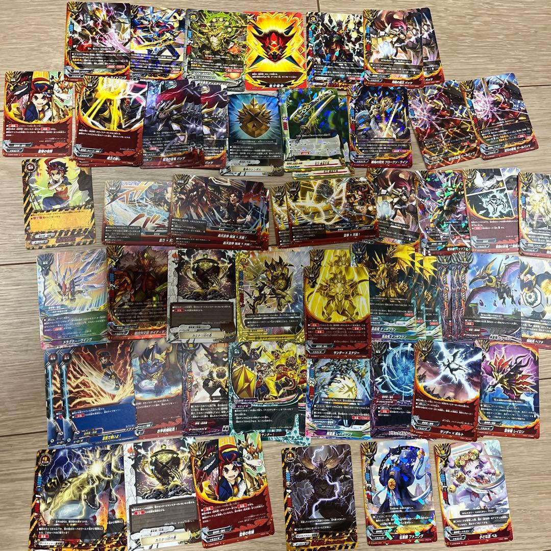 バディファイト500枚以上スリーブ数枚とステージ、ライフカウント付き