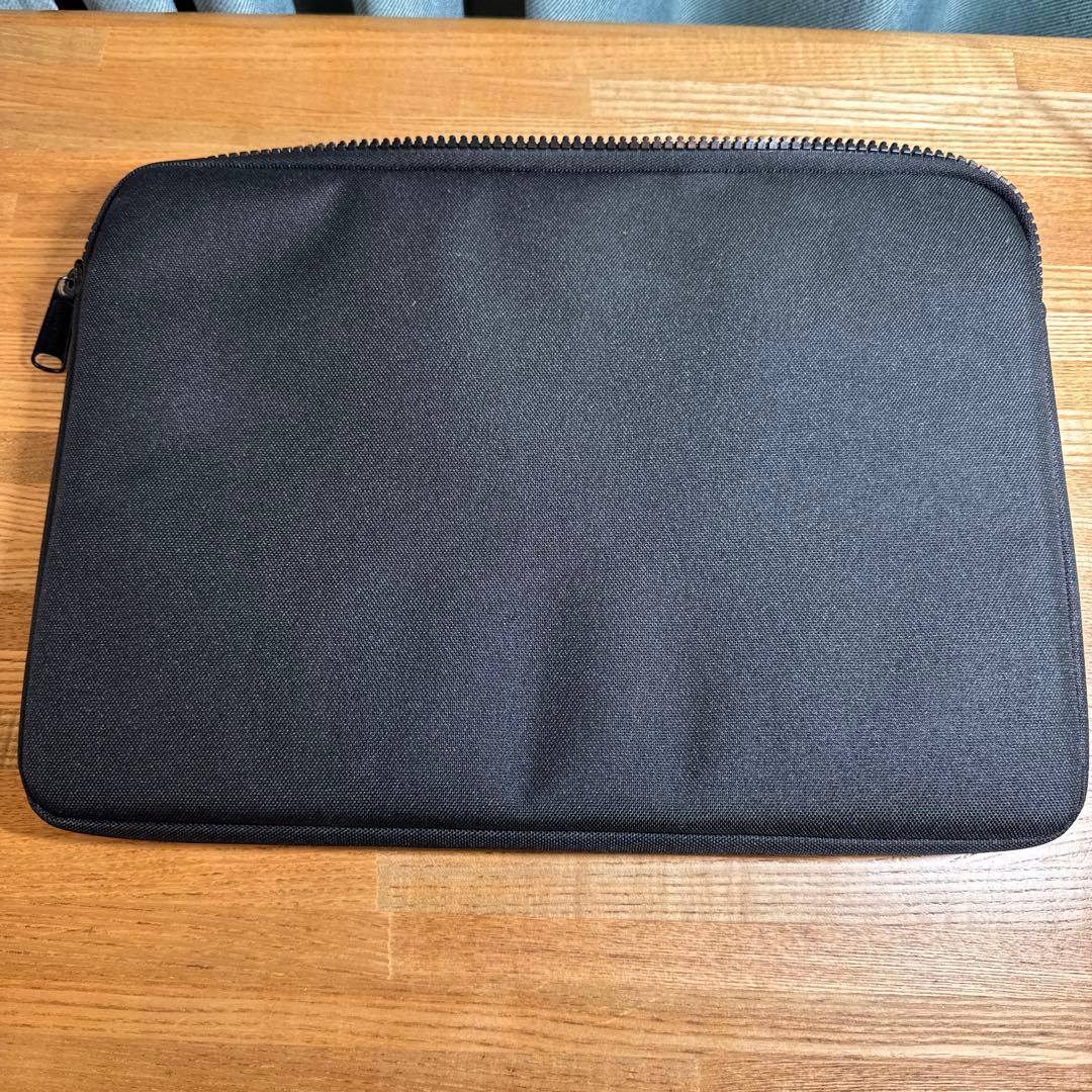 MacBook Pro 【M4（バッテリ100%）】＋おまけ付き