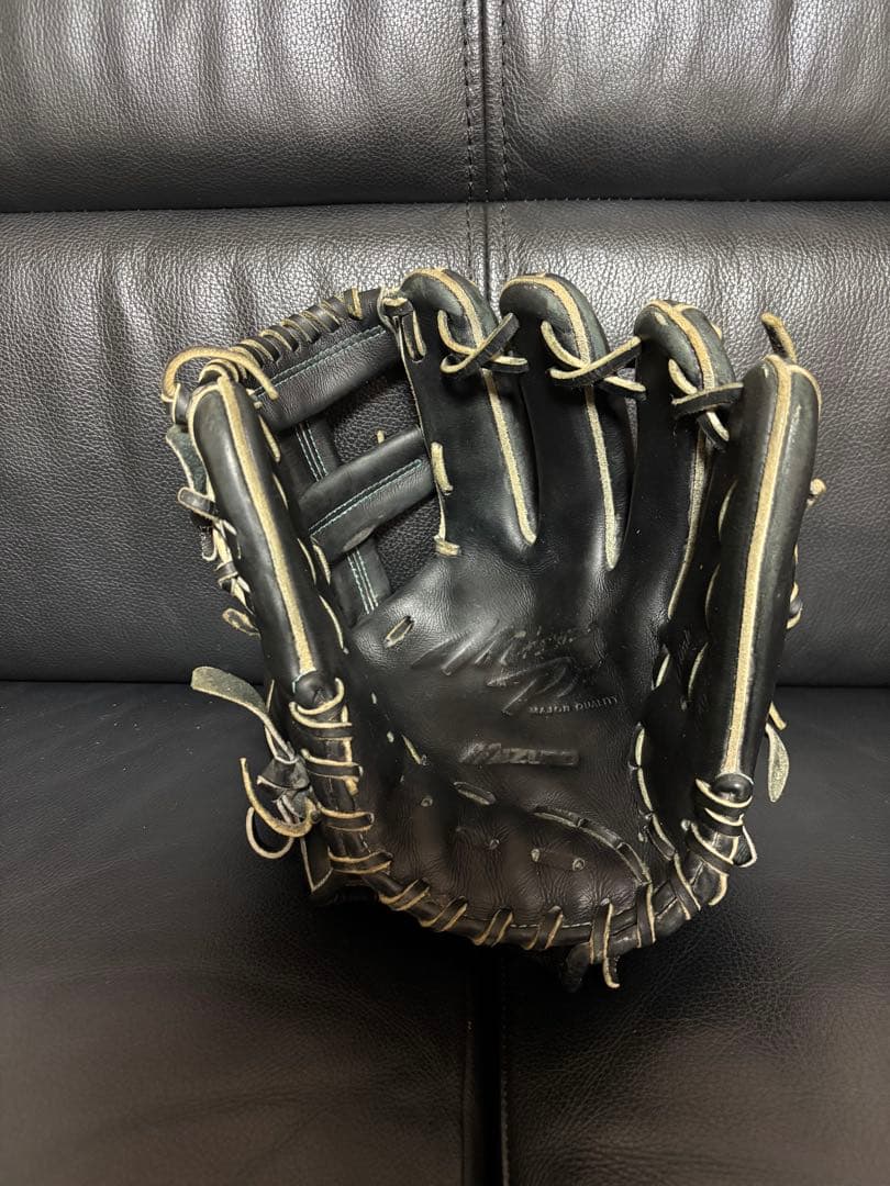 ヒ*ィ様 ミズノプロ硬式内野手用グラブ