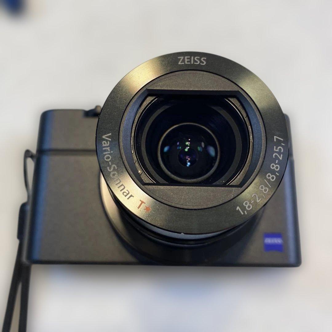 デジタルカメラ　SONY RX100III