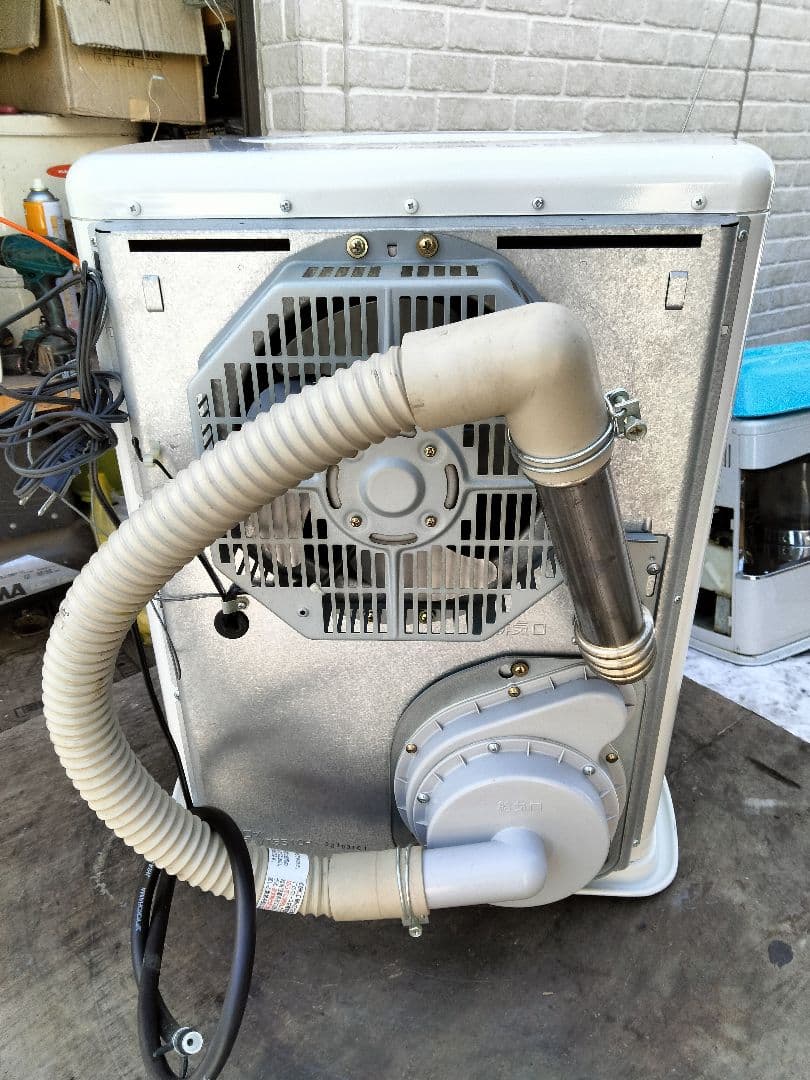 コロナFF石油ストーブミニパル！品番「FF‐VT5512P」2012年式中古品